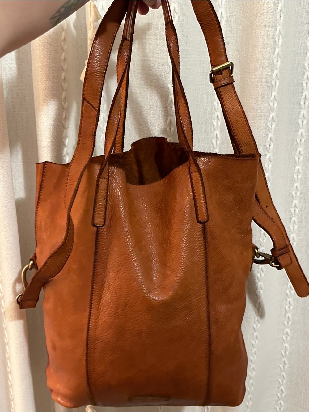 Marta Ponti Cognac Brown Leather Tote Bag with Crossbody Strap
